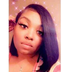 Meet your Posher, Cassandra